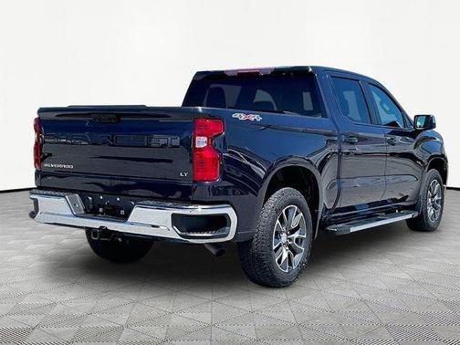 Gray 2023 Chevrolet Silverado 1500 LT