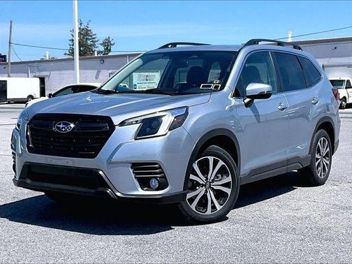 Ice Silver Metallic 2023 Subaru Forester Limited