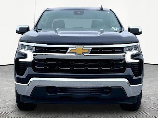 Gray 2023 Chevrolet Silverado 1500 LT