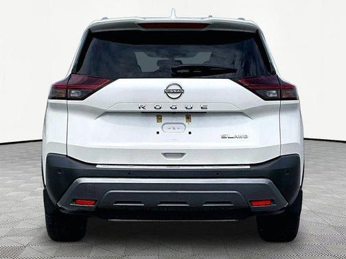 White 2023 Nissan Rogue SL