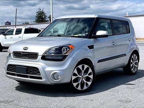Gray 2013 Kia Soul !