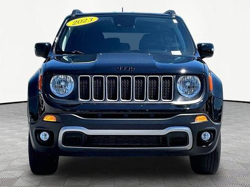 Black 2023 Jeep Renegade Latitude