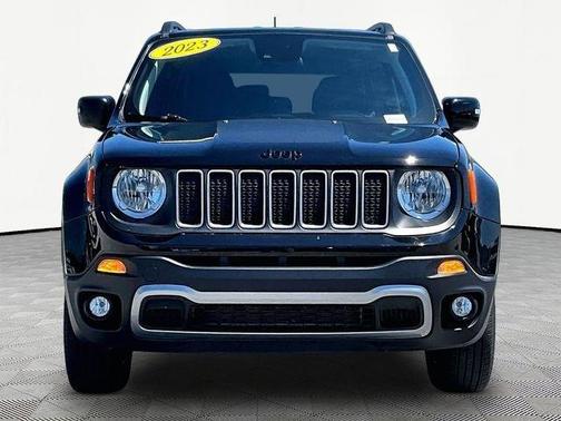Black 2023 Jeep Renegade Latitude
