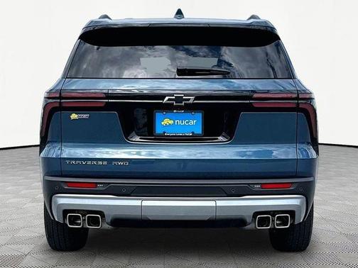 Blue 2025 Chevrolet Traverse LT