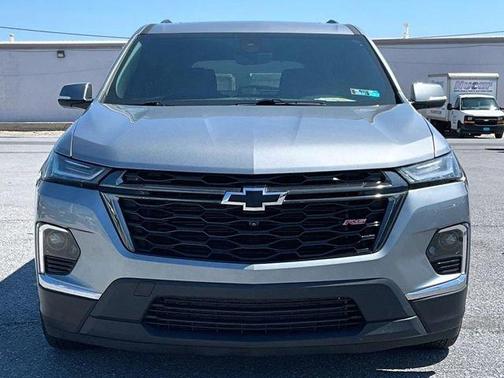 Gray 2023 Chevrolet Traverse RS