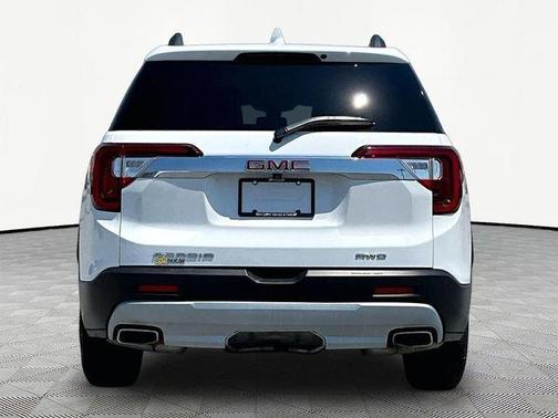 White 2023 GMC Acadia SLE