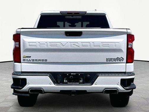White 2019 Chevrolet Silverado 1500 High Country