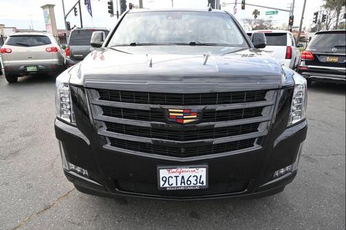 2018 Cadillac Escalade Premium Luxury