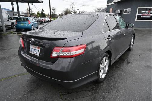 2011 Toyota Camry SE