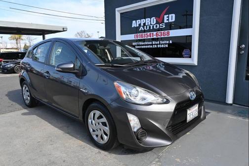 2015 Toyota Prius c Four