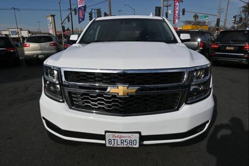 2017 Chevrolet Suburban LT