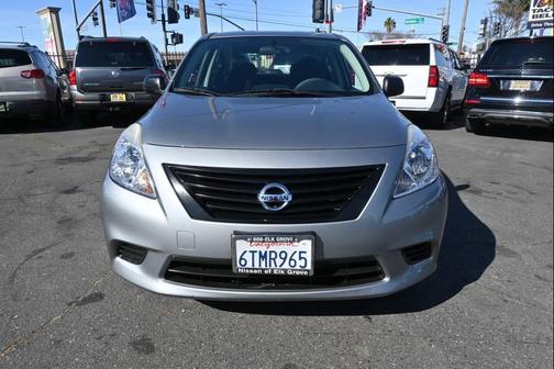 2012 Nissan Versa 1.6 S