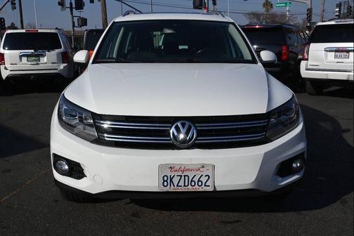 2016 Volkswagen Tiguan SE