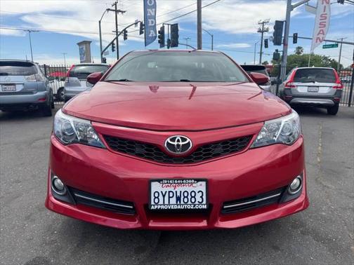 2014 Toyota Camry SE