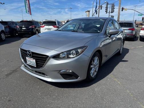 2016 Mazda Mazda3 i Sport