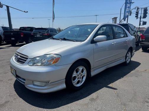2004 Toyota Corolla CE