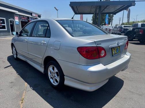 2004 Toyota Corolla CE