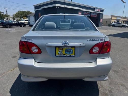 2004 Toyota Corolla CE