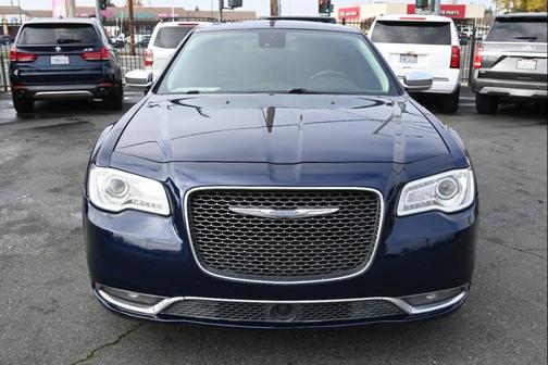 2017 Chrysler 300 S