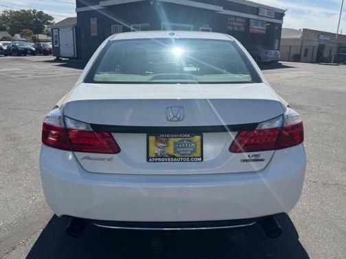 2015 Honda Accord Touring 4dr Sedan