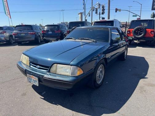 1987 Ford Mustang LX