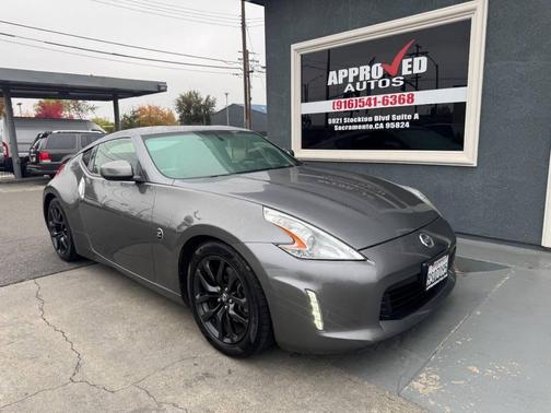 2017 Nissan 370Z Base