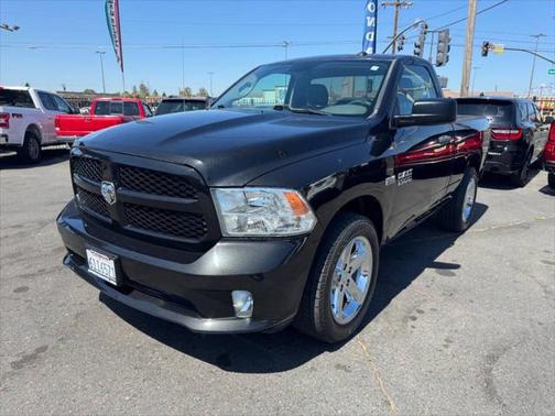 2016 RAM 1500 Tradesman/Express