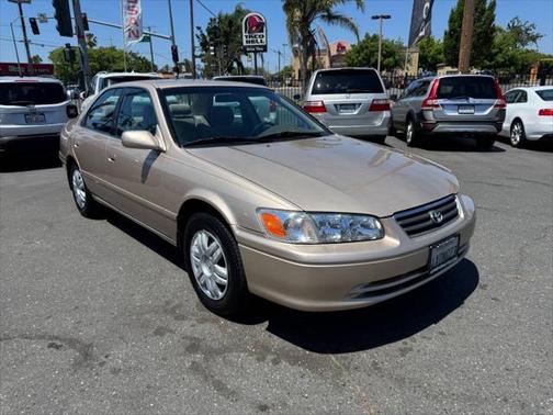 2000 Toyota Camry CE