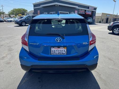 2017 Toyota Prius c One