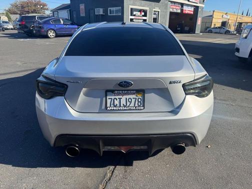 2014 Subaru BRZ Premium 2dr Coupe