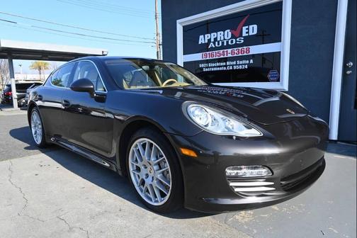 2010 Porsche Panamera 4S