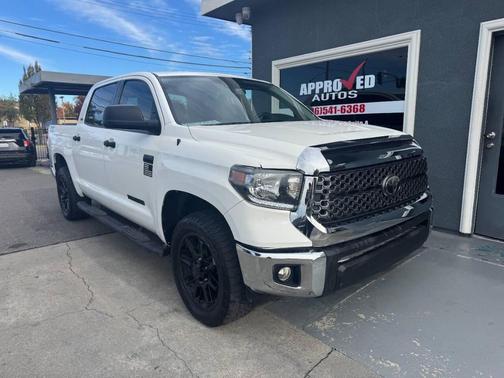 2020 Toyota Tundra SR5