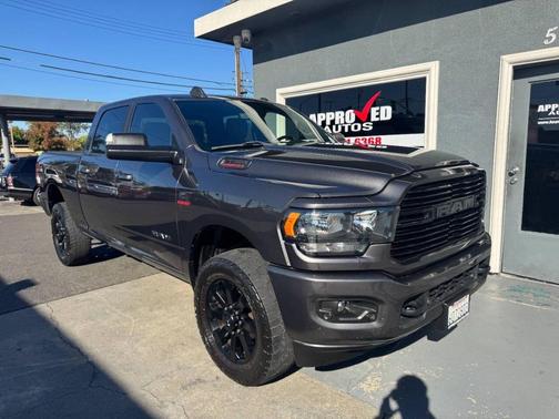 2021 RAM 2500 Big Horn 4x4 4dr Crew Cab 6.3 ft. SB Pickup