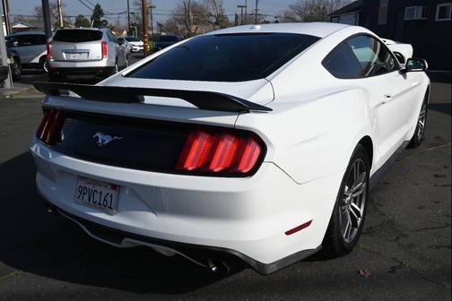 2015 Ford Mustang EcoBoost Premium