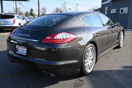 2010 Porsche Panamera 4S