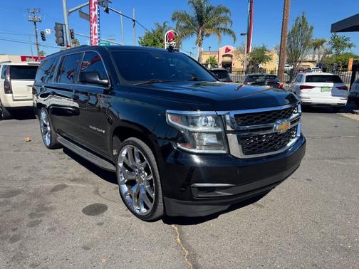 Black 2016 Chevrolet Suburban LT