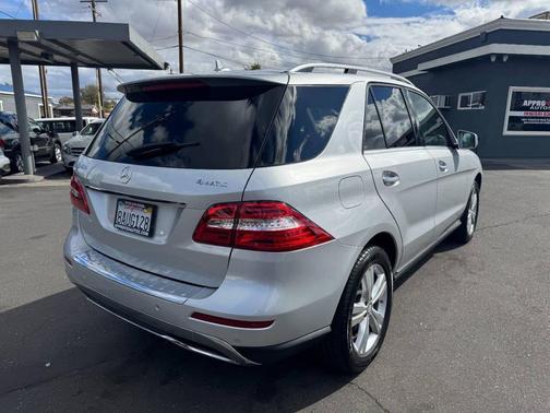 2015 Mercedes-Benz M-Class ML 350 4MATIC AWD 4dr SUV