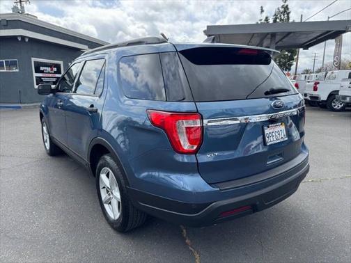 2018 Ford Explorer Base