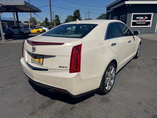 White 2014 Cadillac ATS 2.0L Turbo Luxury