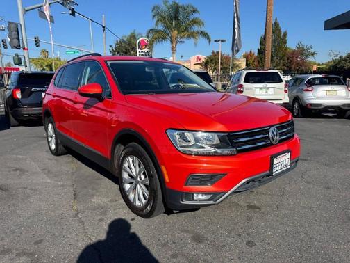 2018 Volkswagen Tiguan 2.0T SE