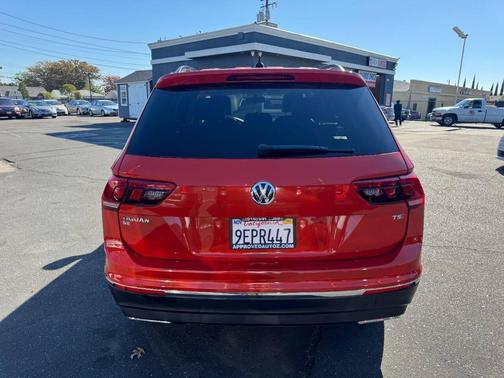 2018 Volkswagen Tiguan 2.0T SE