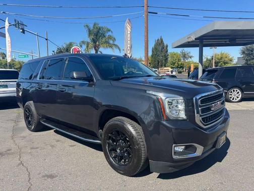2020 GMC Yukon XL SLT Standard Edition