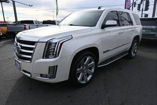 2015 Cadillac Escalade Luxury