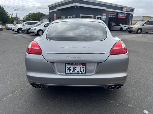 2010 Porsche Panamera S