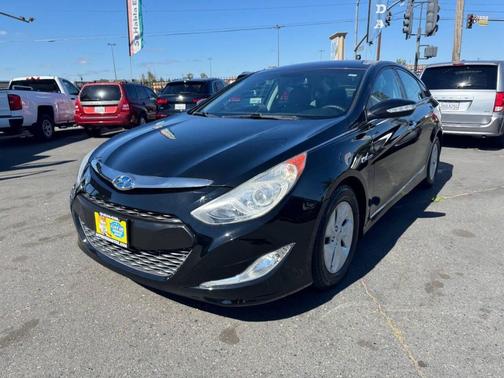 2013 Hyundai SONATA Hybrid Limited