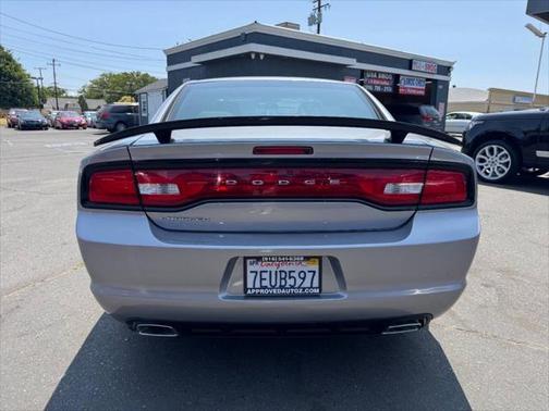 2014 Dodge Charger SE