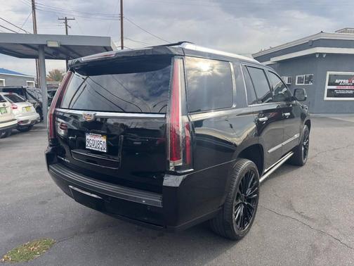 2016 Cadillac Escalade Premium