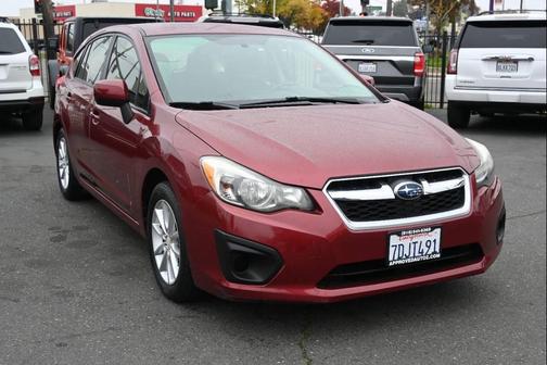 2013 Subaru Impreza 2.0i Premium