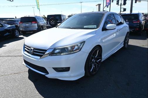 2015 Honda Accord Sport 4dr Sedan CVT