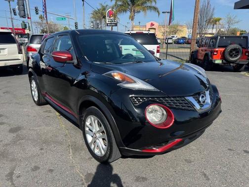 2015 Nissan Juke S 4dr Crossover